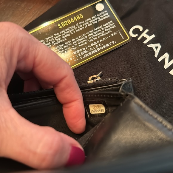 Chanel Caviar CC Large Flap Wallet in Black - Picture 10 of 12